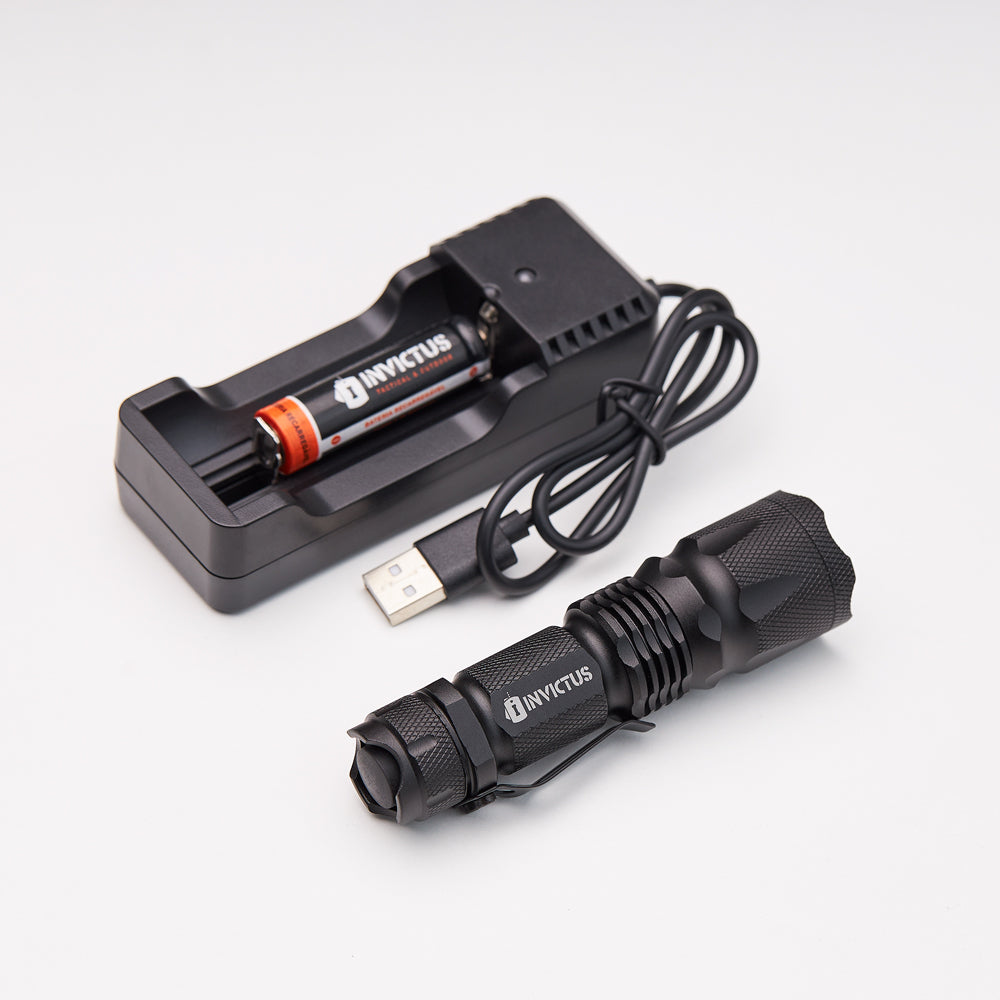 LANTERNA INVICTUS BOLT