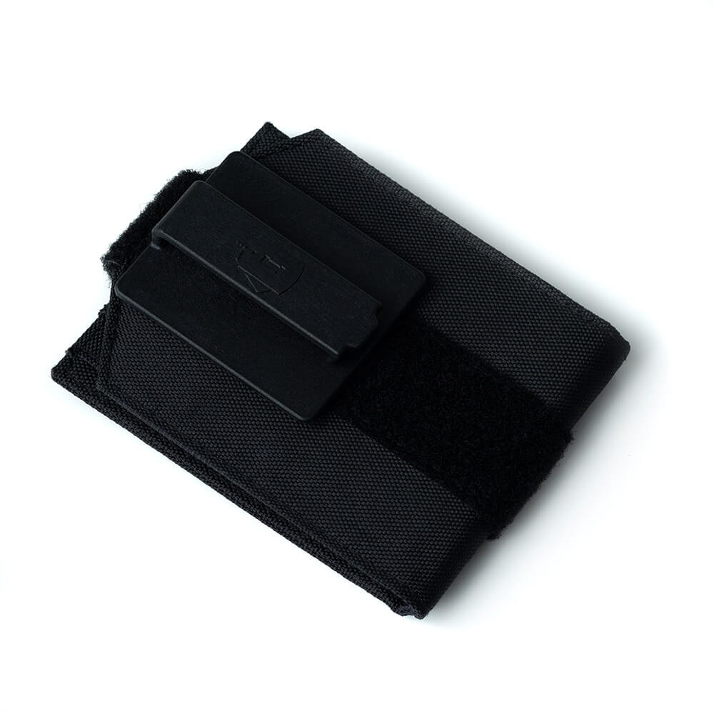 CARTEIRA INVICTUS APACHE PRETO